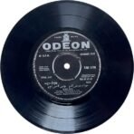 Dosti Hindi EP Vinyl Records By Laxmikant Pyarelal - Image 3