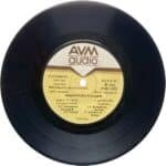 Oonjaladu uravukal  Tamil EP Records By Chakaravarthy